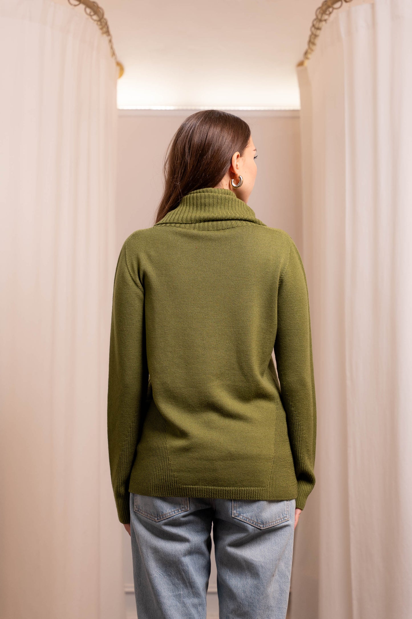 Maglione Collo Alto Verde Oliva Lana Merinos - Made in Biella Italy