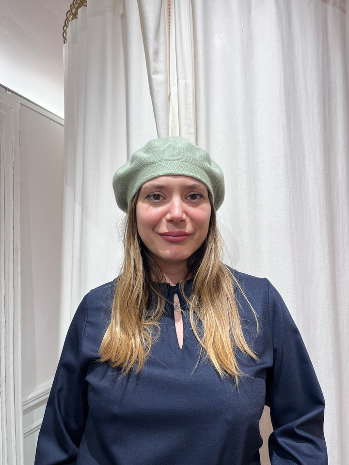Green wool beret