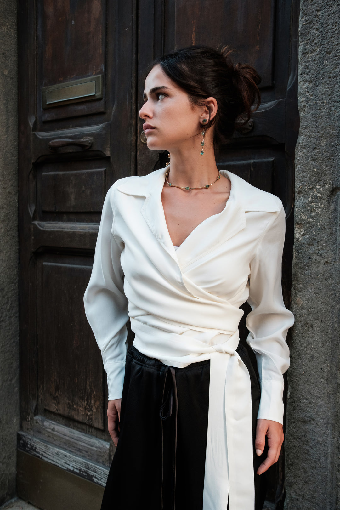 Camicia Nodo in viscosa con allacciatura regolabile