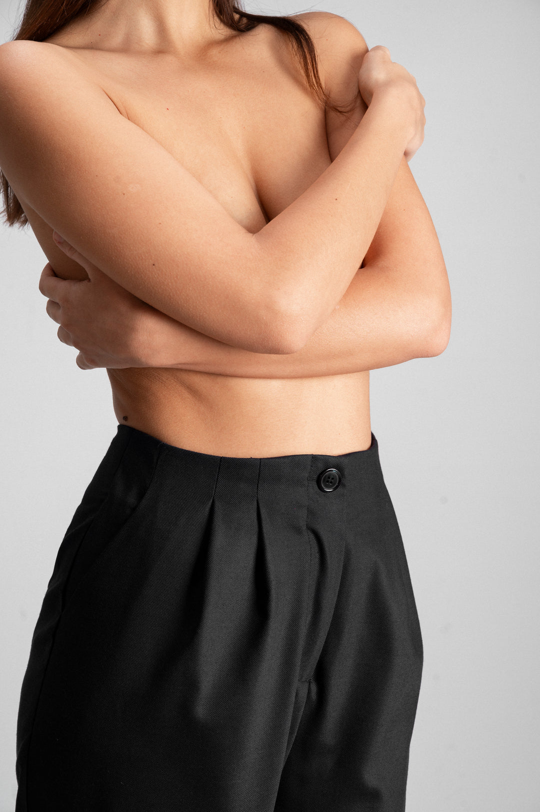 BLACK TAILORED TROUSERS