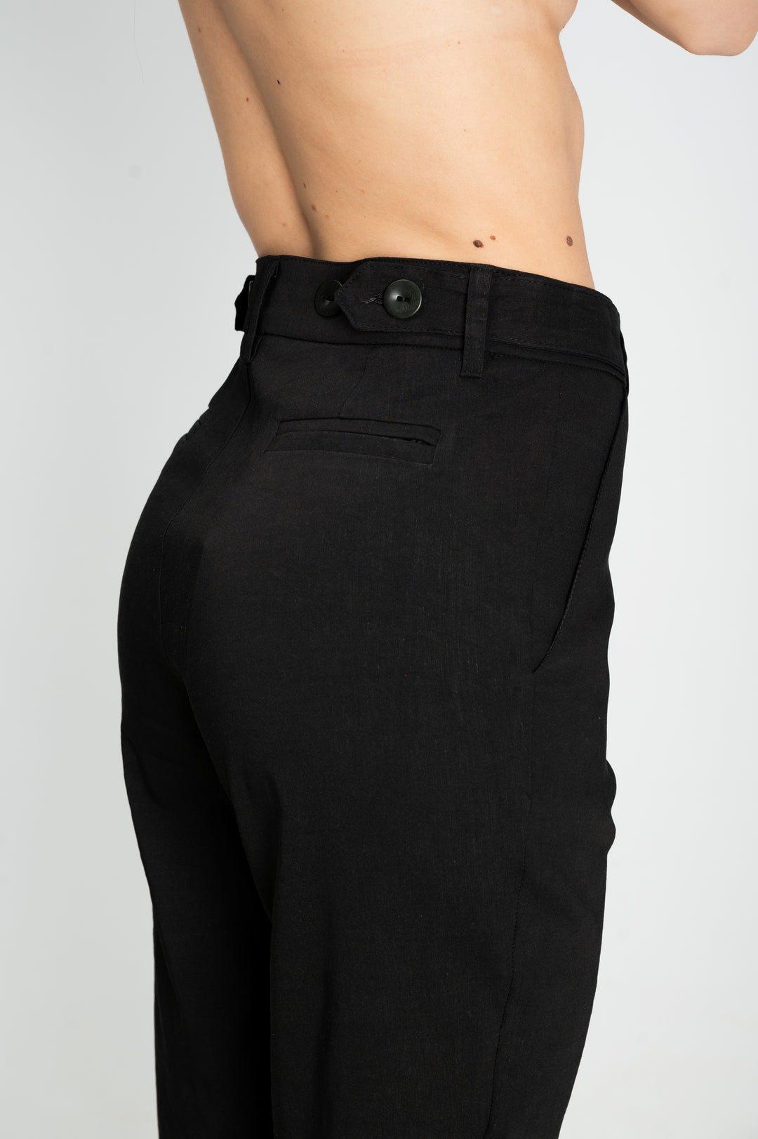 LINEN CHINO TROUSERS
