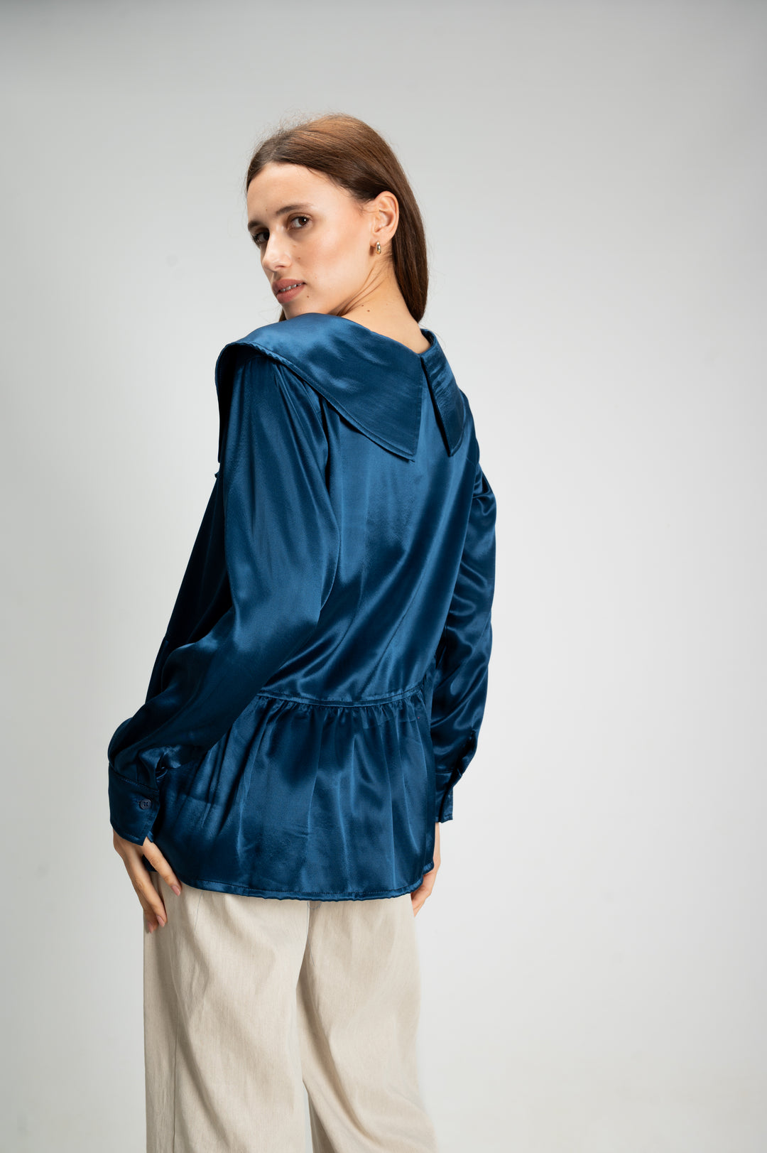 SATIN COLLAR SHIRT