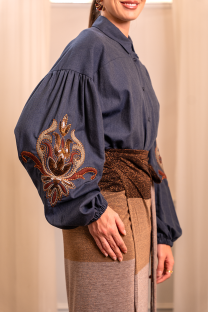 Camicia in cotone jeans ricamata