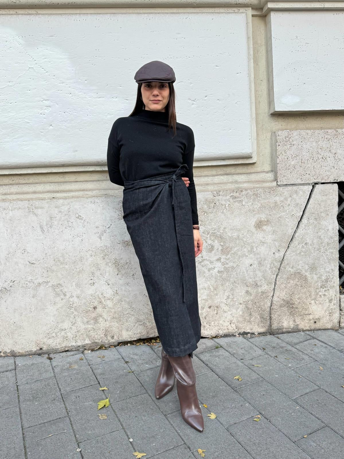 Gonna Longuette Di Jeans Grigia - tasche sul retro