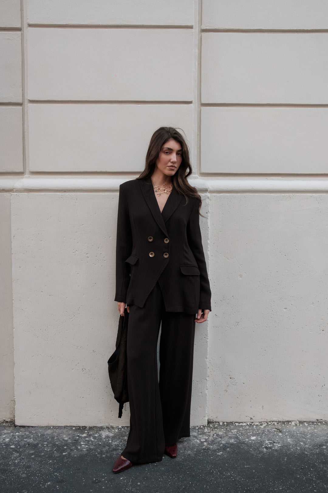 Giacca doppiopetto in crepe di lana marrone scuro