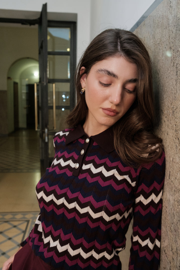 Polo donna in viscosa con fantasia a zig zag multicolor
