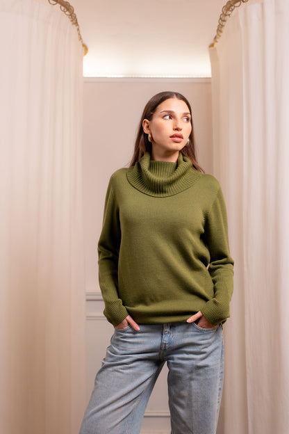 Maglione Collo Alto Verde Oliva Lana Merinos - Made in Biella Italy
