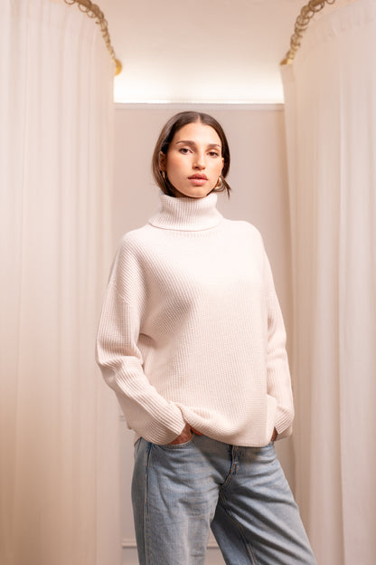 Maglione Collo Alto Punto Pannocchia in Lana Vergine 100%