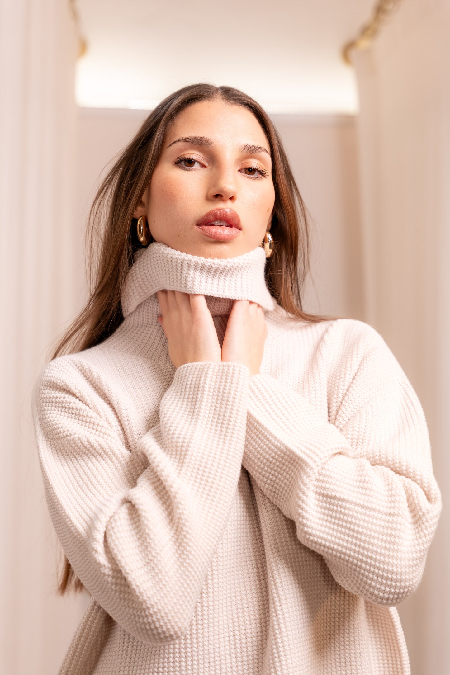 Maglione Collo Alto Punto Pannocchia in Lana Vergine 100%