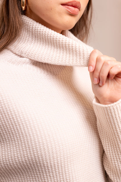 Maglione Collo Alto Punto Pannocchia in Lana Vergine 100%