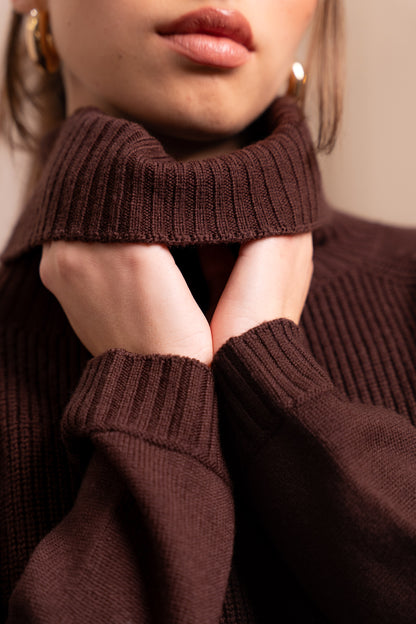 Maglione Collo Alto Cioccolato in Lana Merinos Extrafine 100% - Artigianato Biella