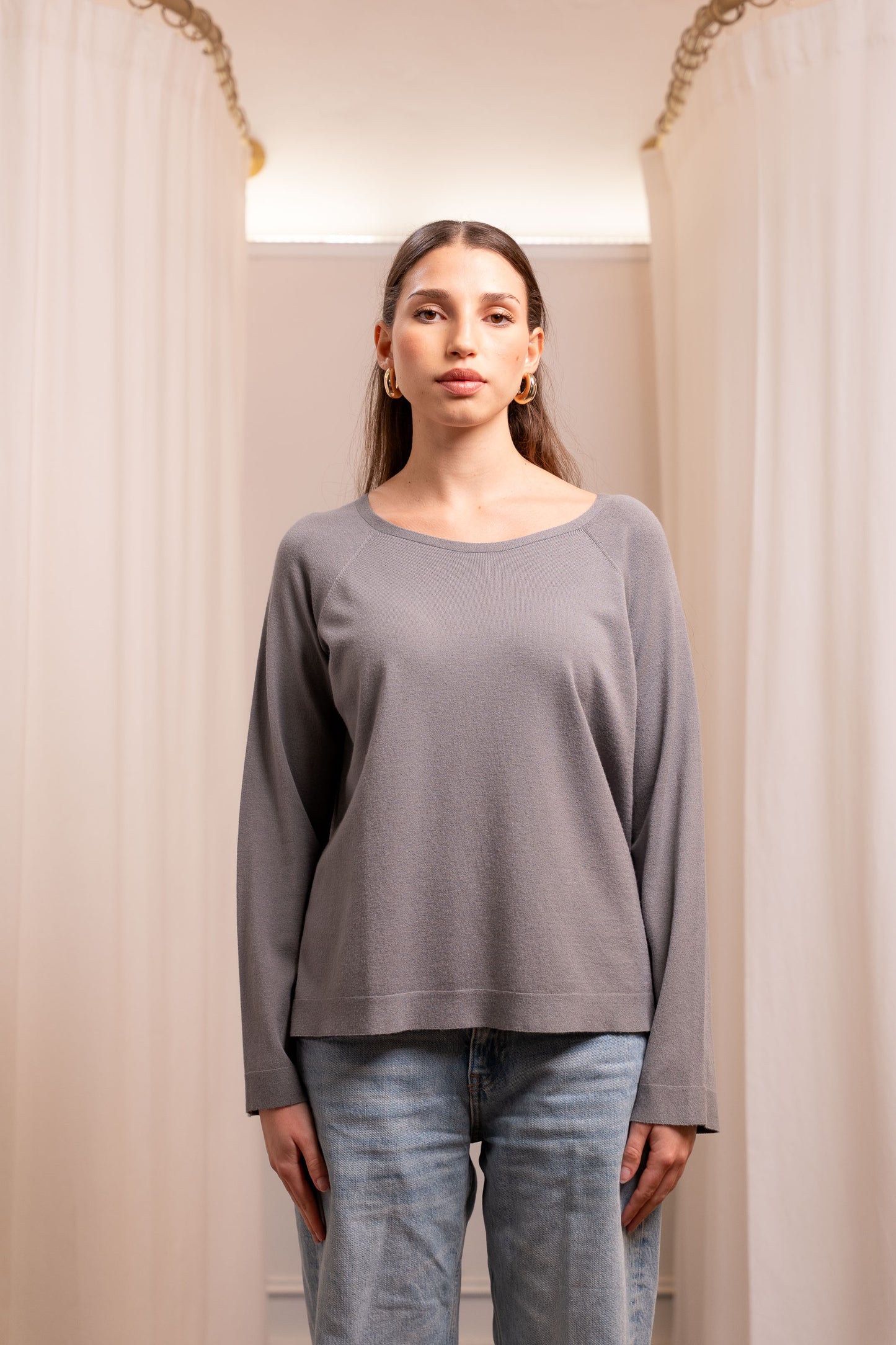 Maglia Grigia in Viscosa Elasticizzata - Capo Essenziale Made in Italy