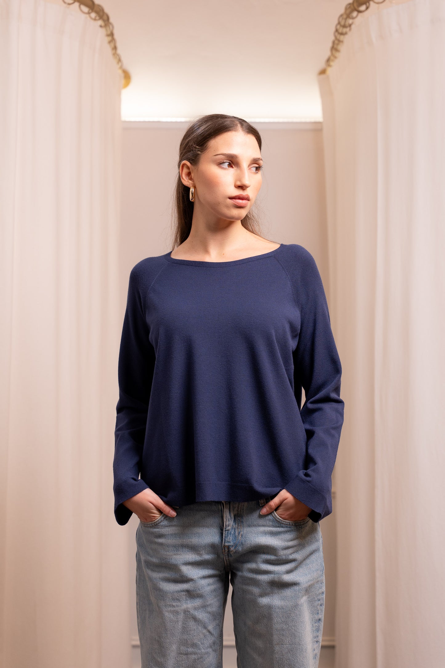 Maglia Blu in Viscosa Elasticizzata - Capo Essenziale Made in Italy