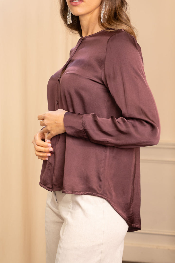 Camicia in Raso Ecologico Prugna con Collo Tondo e Cannoncini