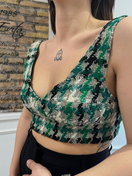 Top in tweed multicolore verde - Top corpetto in tweed multicolore verde con coppa strutturata ed elastico sulla schiena, per renderlo ancora più comodo. Composto esclusivamente da fibre naturali, è realizzato in Italia direttamente da noi, firmato Evìta!